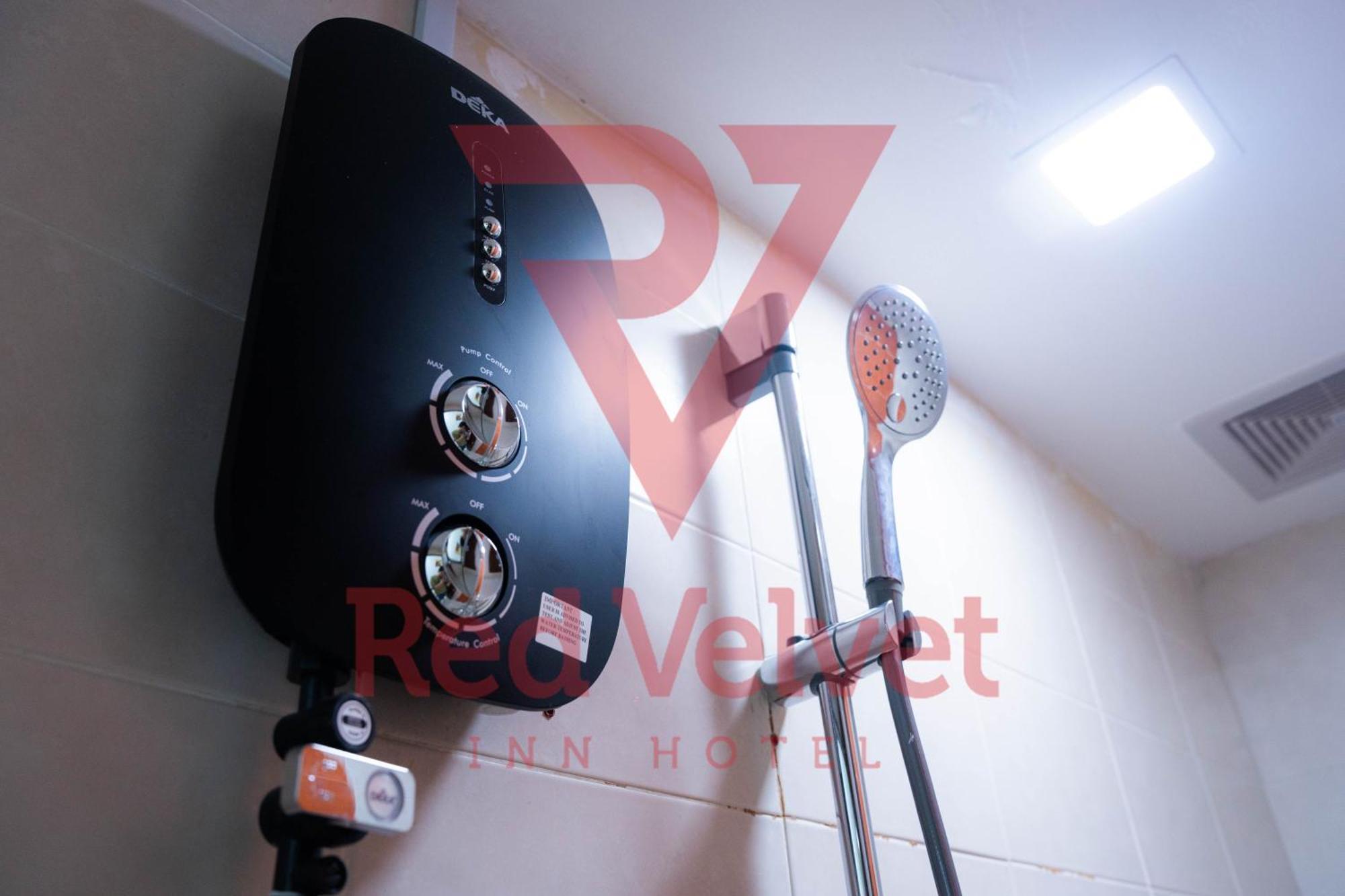 קואלה לומפור Red Velvet Inn Bukit Bintang מראה חיצוני תמונה